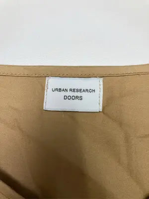 URBAN RESEARCH DOORS/アーバンリサーチドアーズ/Tシャツ/カットソー/トップス/ブラウン/One