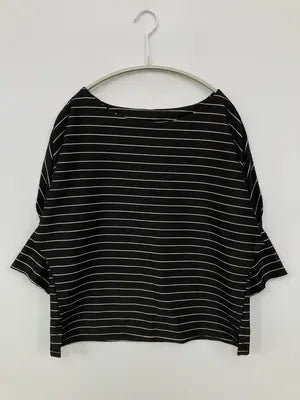 piacere/Tシャツ/カットソー/トップス/ブラック