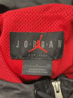 AIR JORDAN/エアジョーダン/ナイロンジャケット/ジャケット/アウター/ブラック/S