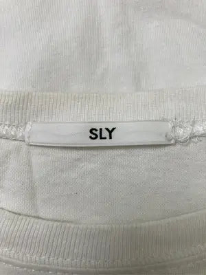 SLY/スライ/Tシャツ/カットソー/トップス/ホワイト/FREE