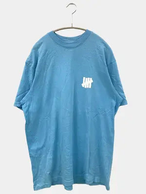 UNDEFEATED/Tシャツ/カットソー/トップス/スカイブルー/MEDIUM
