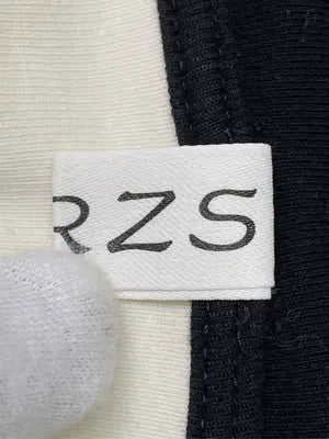 YRZS/Tシャツ/カットソー/トップス/ブラック/S