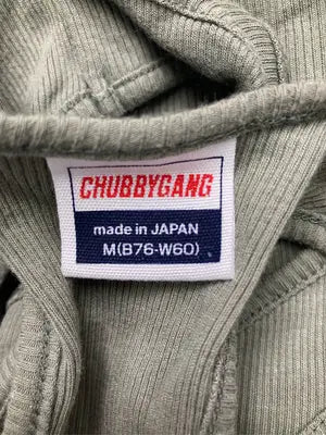 CHUBBYGANG/タンクトップ/トップス/カーキ/M