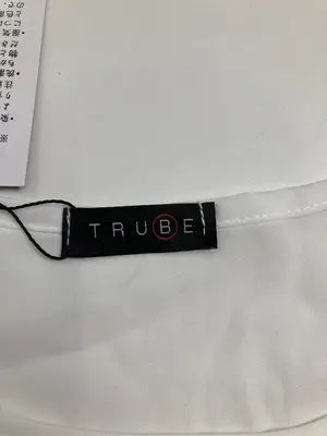 TRUBE/Tシャツ/カットソー/トップス/ホワイト