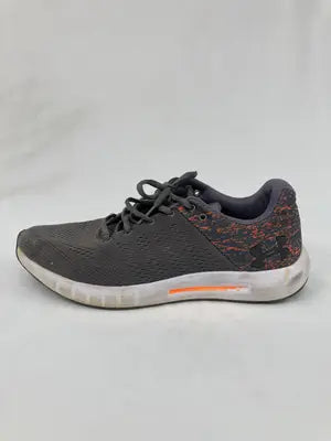 UNDER ARMOUR/アンダーアーマー/スニーカー/シューズ/グレー/25cm
