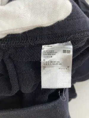 UNIQLO/ユニクロ/スラックス/パンツ/ブラック/m   バスト80-86cm    ウエスト63-69cm