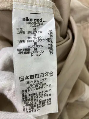 niko and .../ニコアンド/ジャンパースカート/ワンピース/ドレス/ベージュ/M