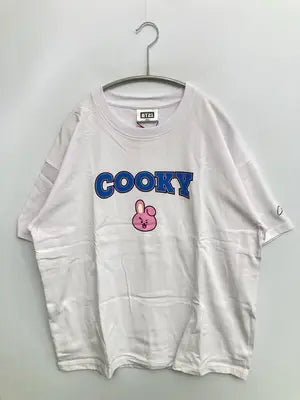 BT21/Tシャツ/カットソー/トップス/ホワイト/M