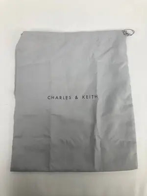 CHARLES&KEITH/チャールズアンドキース/ショルダーバッグ/バッグ/ブラック