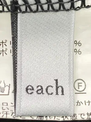 each/ベスト/トップス/ブラック