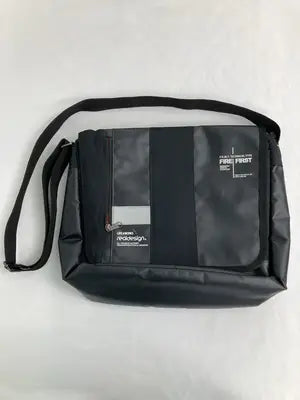 ショルダーバッグ/バッグ/ブラック