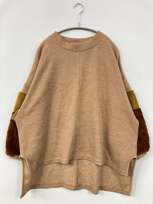 ニット/セーター/トップス/ベージュ