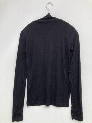 THE BYUL/Tシャツ/カットソー/トップス/ブラック