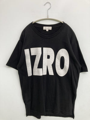 IZRO/Tシャツ/カットソー/トップス/ブラック/OG