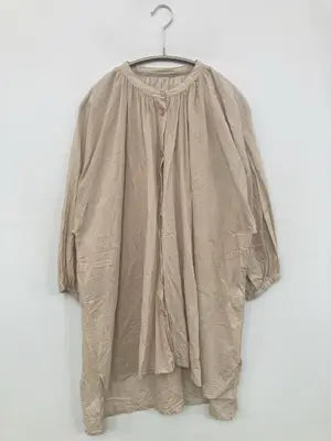 シャツ/ブラウス/トップス/ベージュ