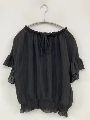 Tシャツ/カットソー/トップス/ブラック