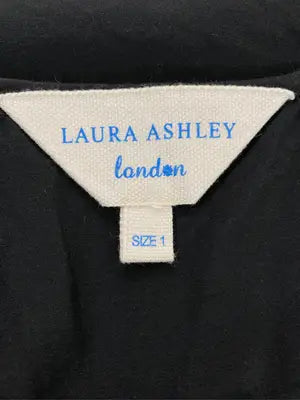 Laura ashley/ローラアシュレイ/Tシャツ/カットソー/トップス/ブラック/1