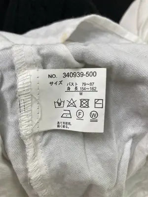 Lutique/ルティーク/Tシャツ/カットソー/トップス/ブラック/M   バスト79～87  身長154～162