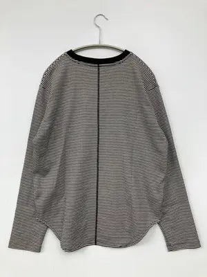Tシャツ/カットソー/トップス/ブラック