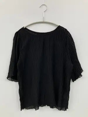 Tシャツ/カットソー/トップス/ブラック/M  バスト79～87  身長154～162