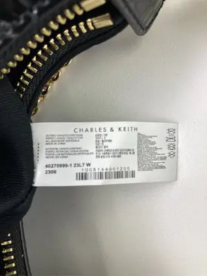 CHARLES&KEITH/チャールズアンドキース/ショルダーバッグ/バッグ/ブラック