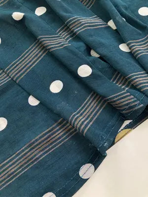 Youmg Sin/Tシャツ/カットソー/トップス/ネイビー/M-L   胸囲79～94cm　　身長154～162cm