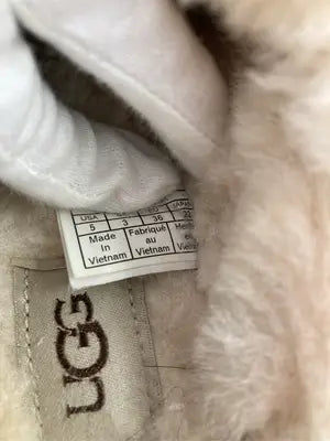 UGG/アグ/その他シューズ/シューズ/ベージュ/22