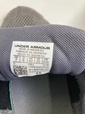 UNDER ARMOUR/アンダーアーマー/スニーカー/シューズ/グレー/25cm