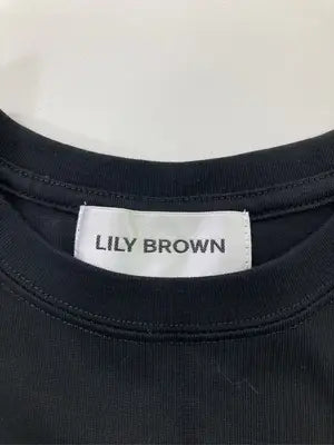 Lily brown/リリーブラウン/Tシャツ/カットソー/トップス/ブラック/ONE SIZE