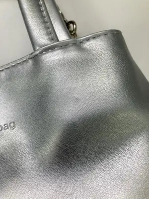 bustetaaat bag/ショルダーバッグ/バッグ/シルバー
