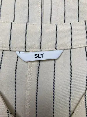 SLY/スライ/シャツ/ブラウス/トップス/アイボリー/1