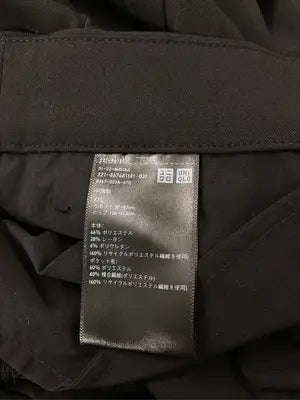 UNIQLO/ユニクロ/スラックス/パンツ/ブラック/XXL  ウエスト81-87cm   ヒップ106-112cm