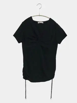 au milleu de･･･/Tシャツ/カットソー/トップス/ブラック/L