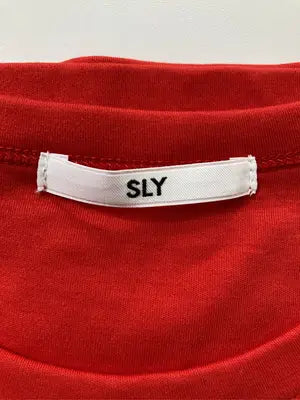 SLY/スライ/Tシャツ/カットソー/トップス/レッド/FREE