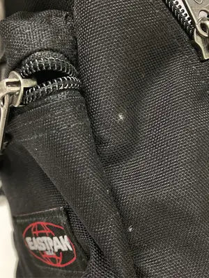EASTPAK/イーストパック/ショルダーバッグ/バッグ/ブラック