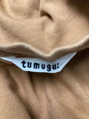 tumugu:/Tシャツ/カットソー/トップス/ブラウン