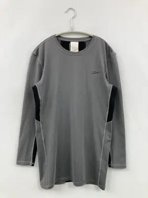 Tシャツ/カットソー/トップス/グレー