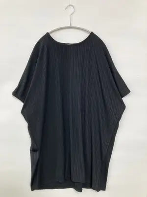 Tシャツ/カットソー/トップス/ブラック/M