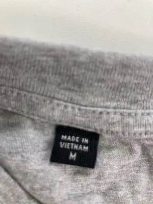 GUESS/ゲス/Tシャツ/カットソー/トップス/グレー/M
