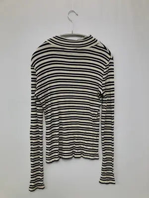 SLY/スライ/Tシャツ/カットソー/トップス/ネイビー/FREE