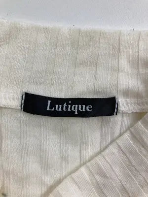 Lutique/ルティーク/Tシャツ/カットソー/トップス/ホワイト/M  バスト79～87　身長154～162