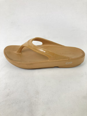 OOFOS/ウーフォス/サンダル/シューズ/ベージュ/EU 37