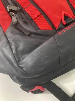 UNDER ARMOUR/アンダーアーマー/バックパック/リュック/バッグ/レッド