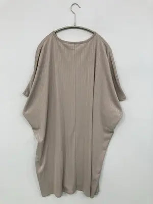 Carina Luce/Tシャツ/カットソー/トップス/ベージュ/M