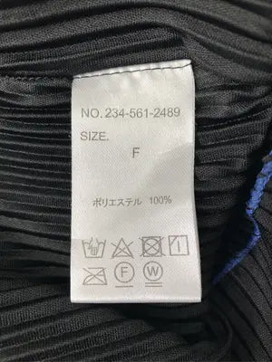 Tシャツ/カットソー/トップス/ブラック/F