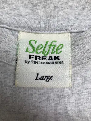 Selfie Freak/Tシャツ/カットソー/トップス/グレー/L