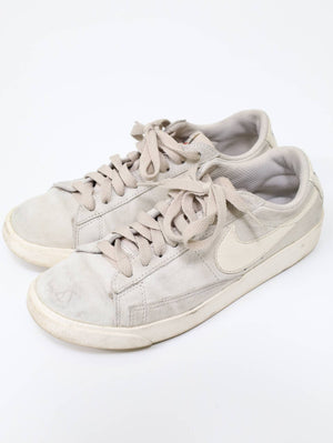 NIKE/ナイキ/スニーカー/シューズ/ホワイト/24cm