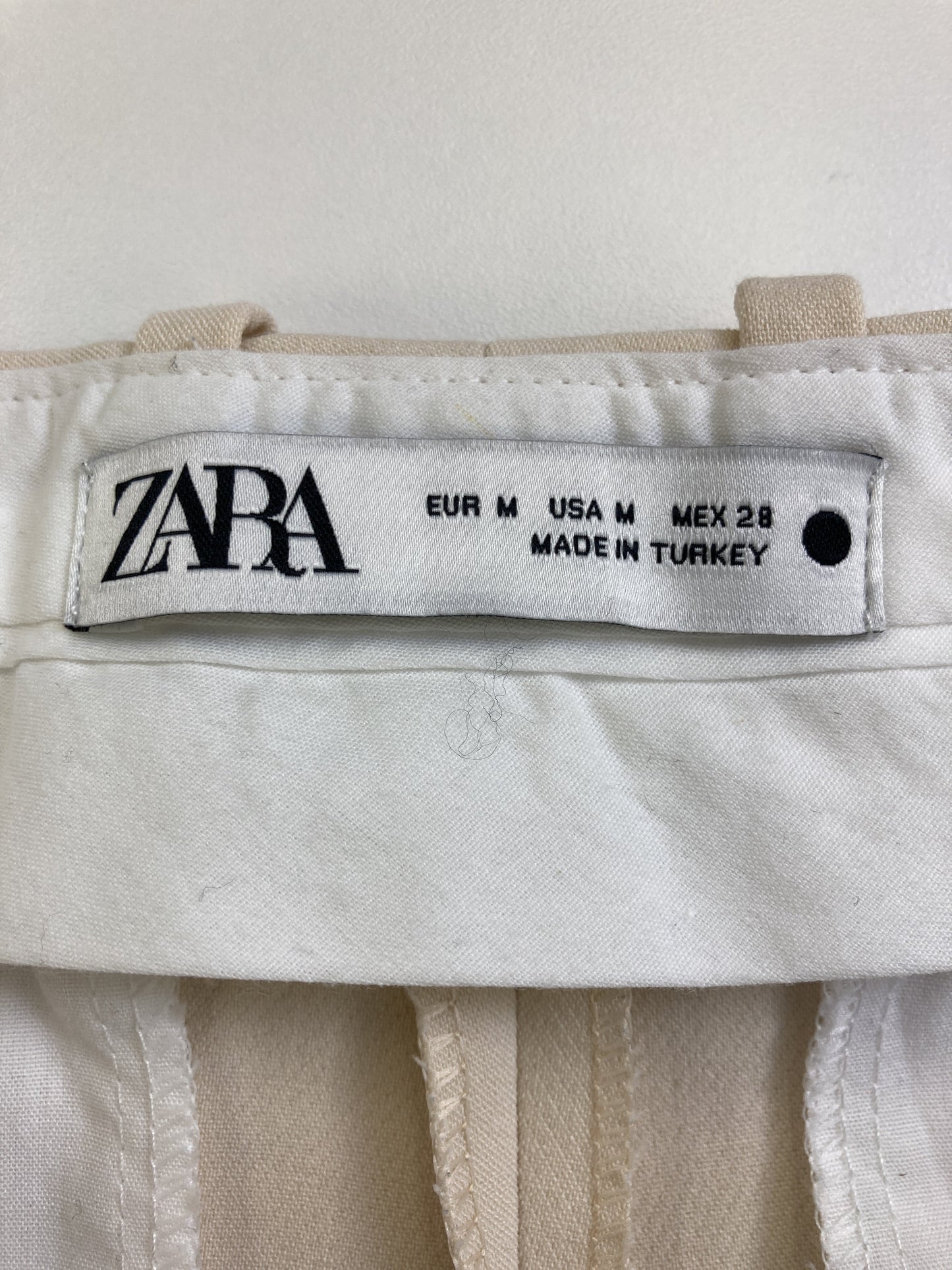 ZARA/ザラ/スラックス/パンツ/ベージュ/M
