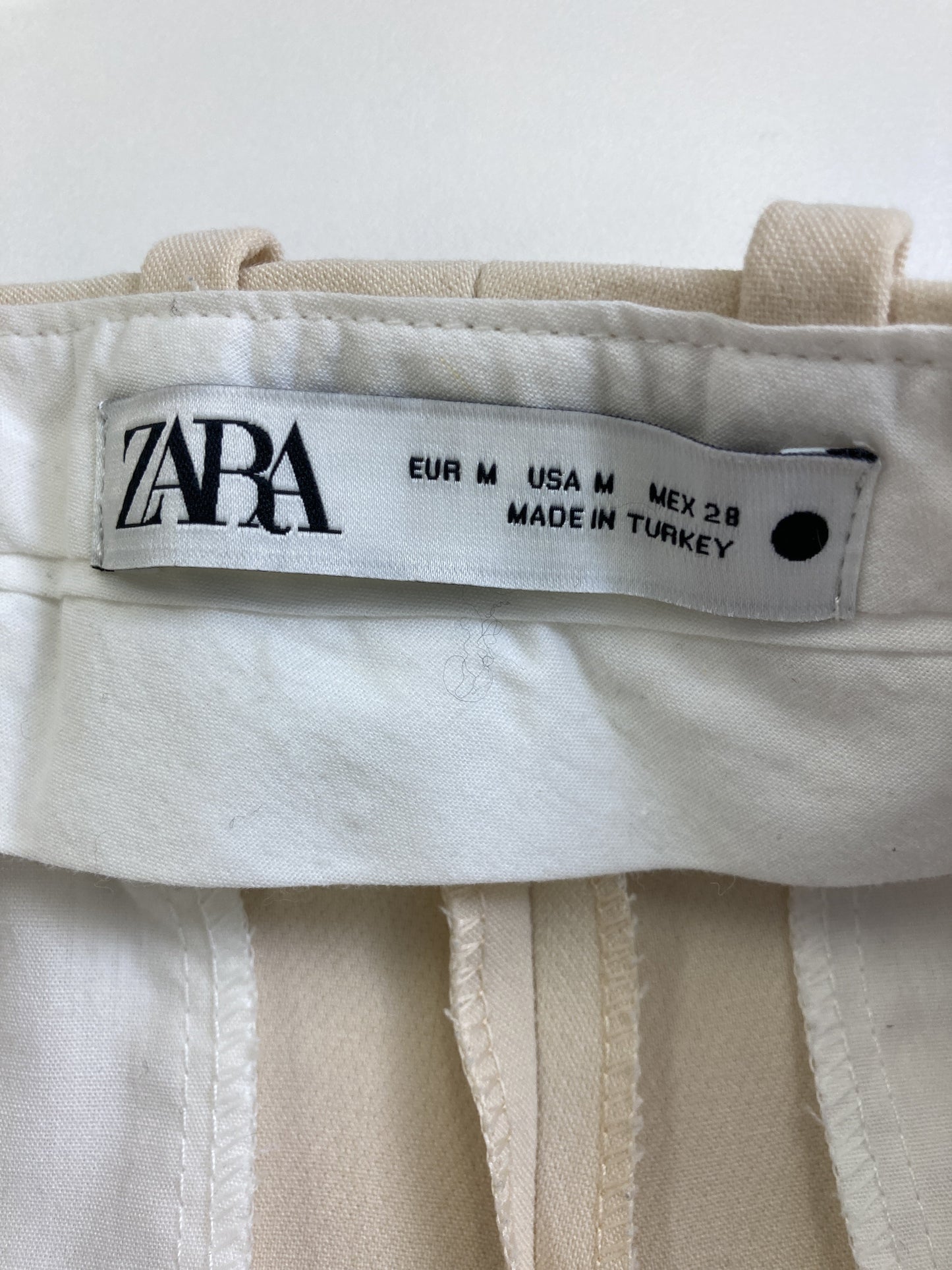 ZARA/ザラ/スラックス/パンツ/ベージュ/M