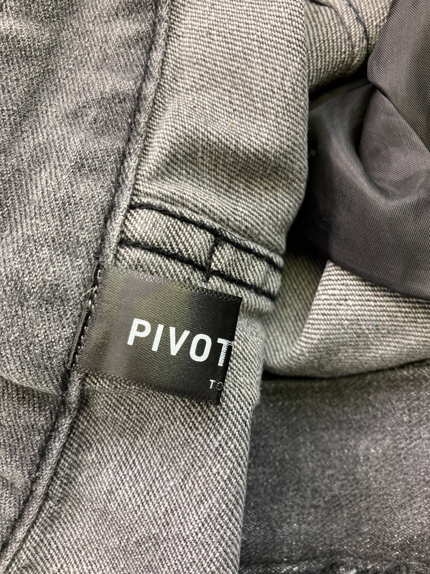 PIVOT DOOR/デニムパンツ/パンツ/ブラック/L